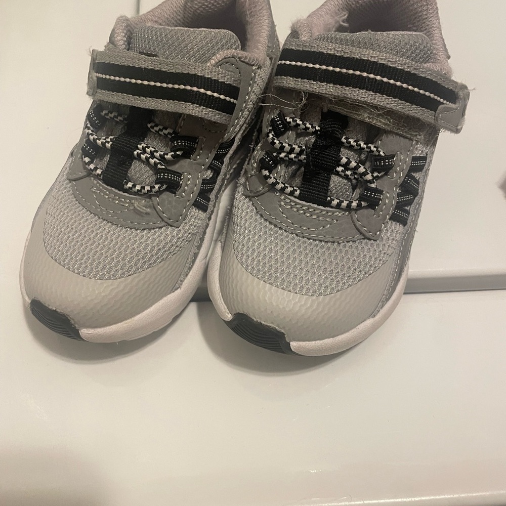 Stride rite sneakers for over orthotics